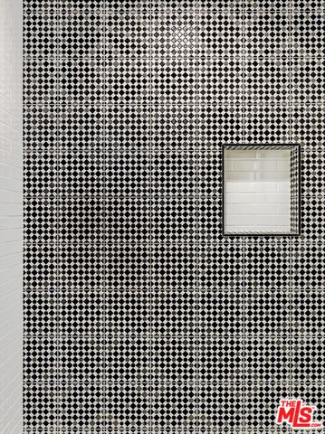 $2,595,000 | 913 South Mullen Avenue, Los Angeles, CA 90019