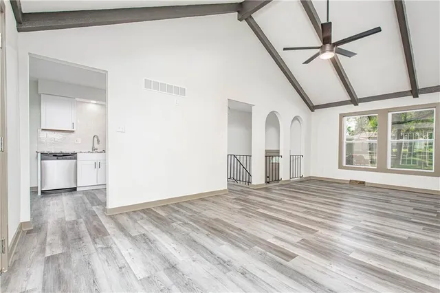 $272,500 | 804 Northwest N Summit Circle, Blue Springs, MO 64015