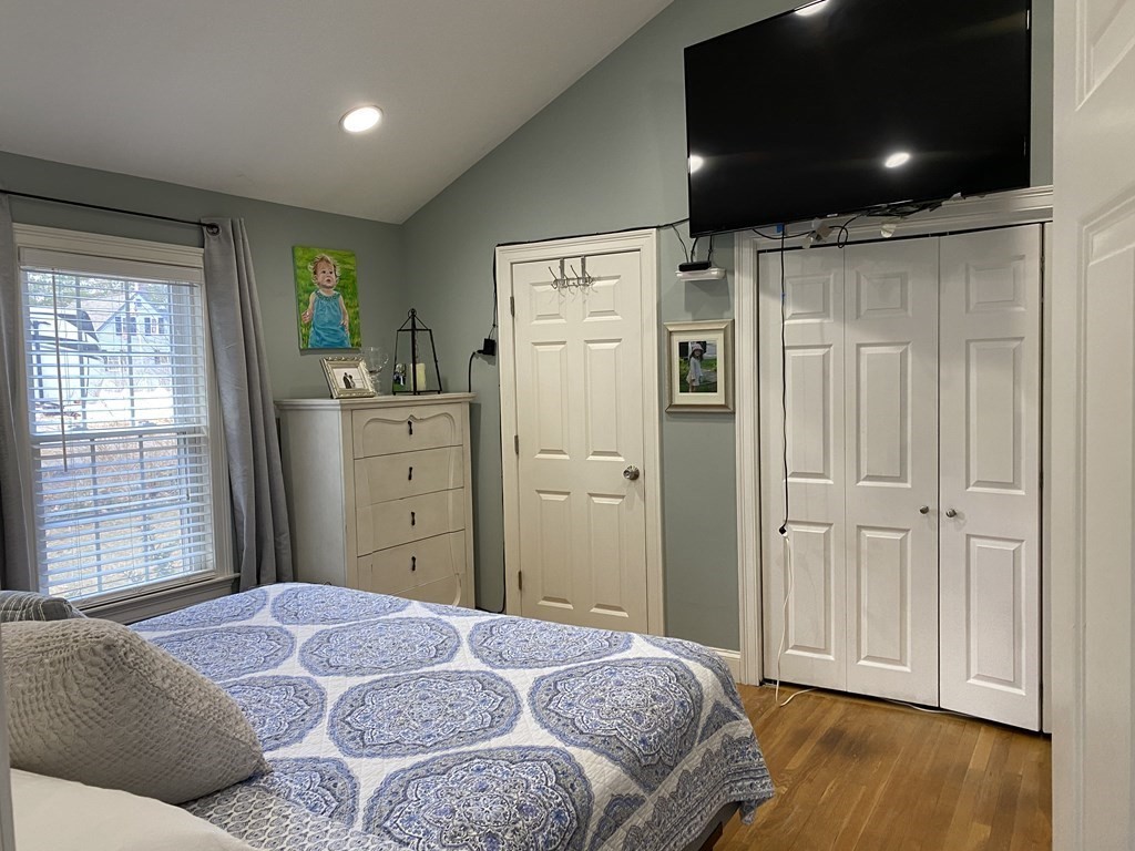 90 Wilmarth Road Randolph, MA 02368 - Photo 13 of 25 Gallery Image 13