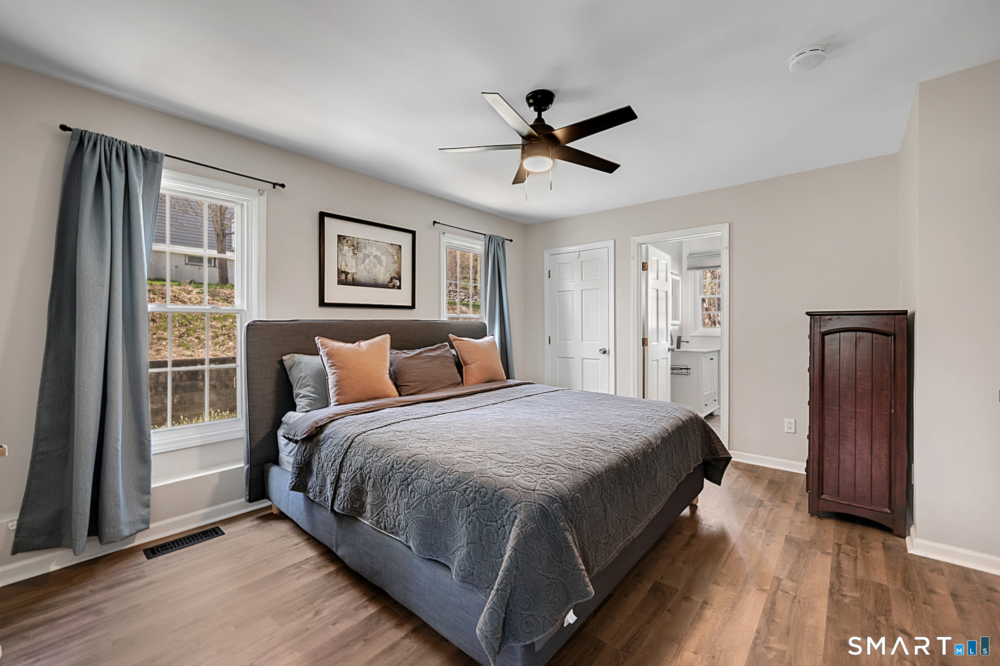 273 Osborne Hill Road Fairfield, CT 06824 - Photo 23 of 40 The Third Bedroom has an en-suite bathroom and could be part of an in-law suite if so desired.