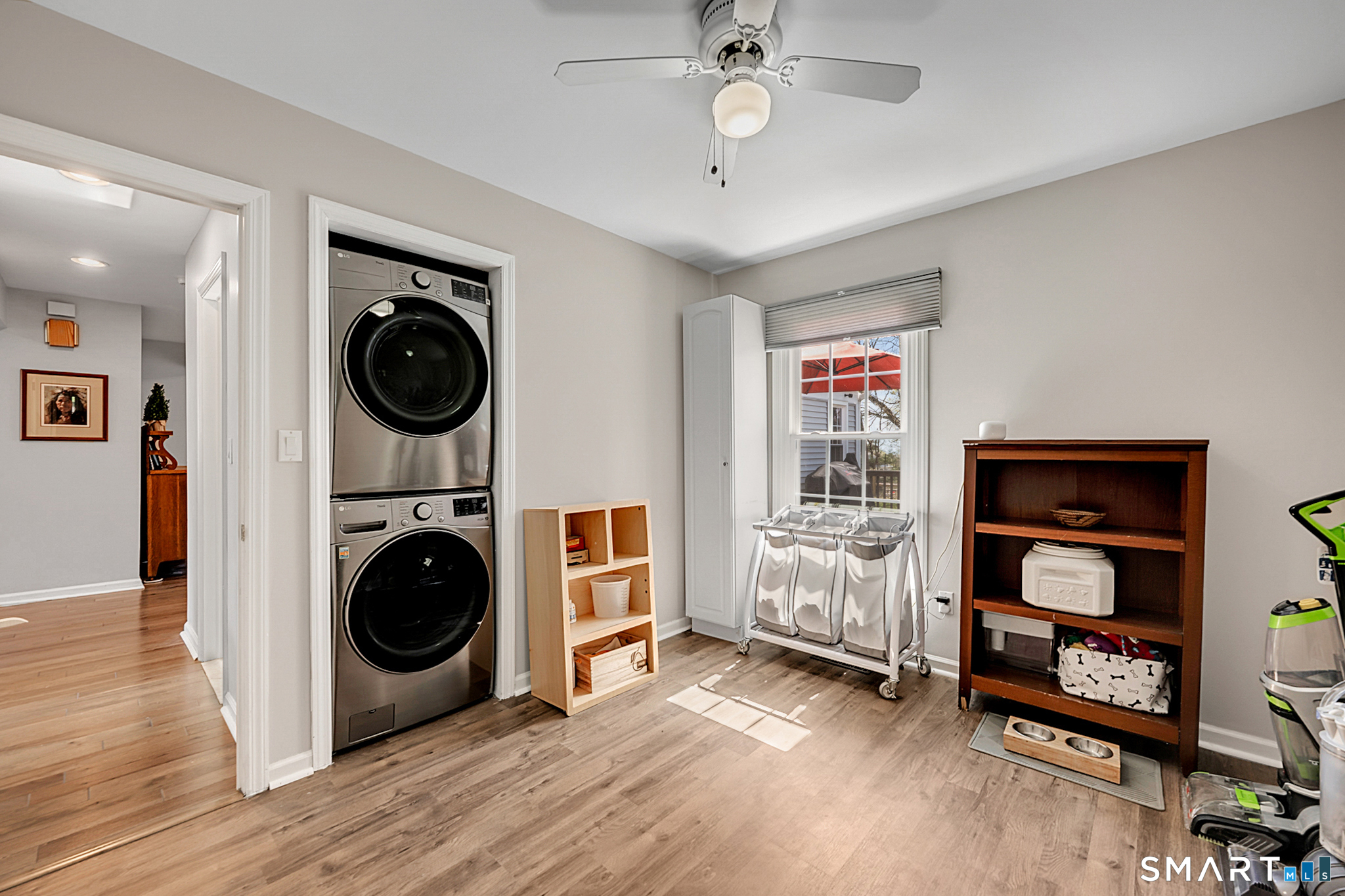 273 Osborne Hill Road Fairfield, CT 06824 - Photo 27 of 40 This large Laundry Room is a versatile space.