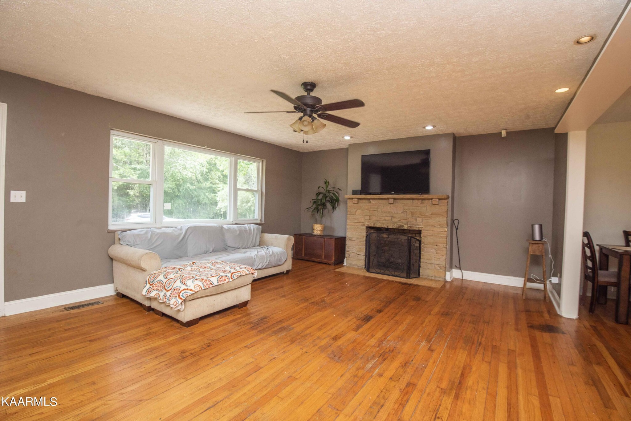 718 Ketner Road Dandridge, TN 37725 - Photo 12 of 41