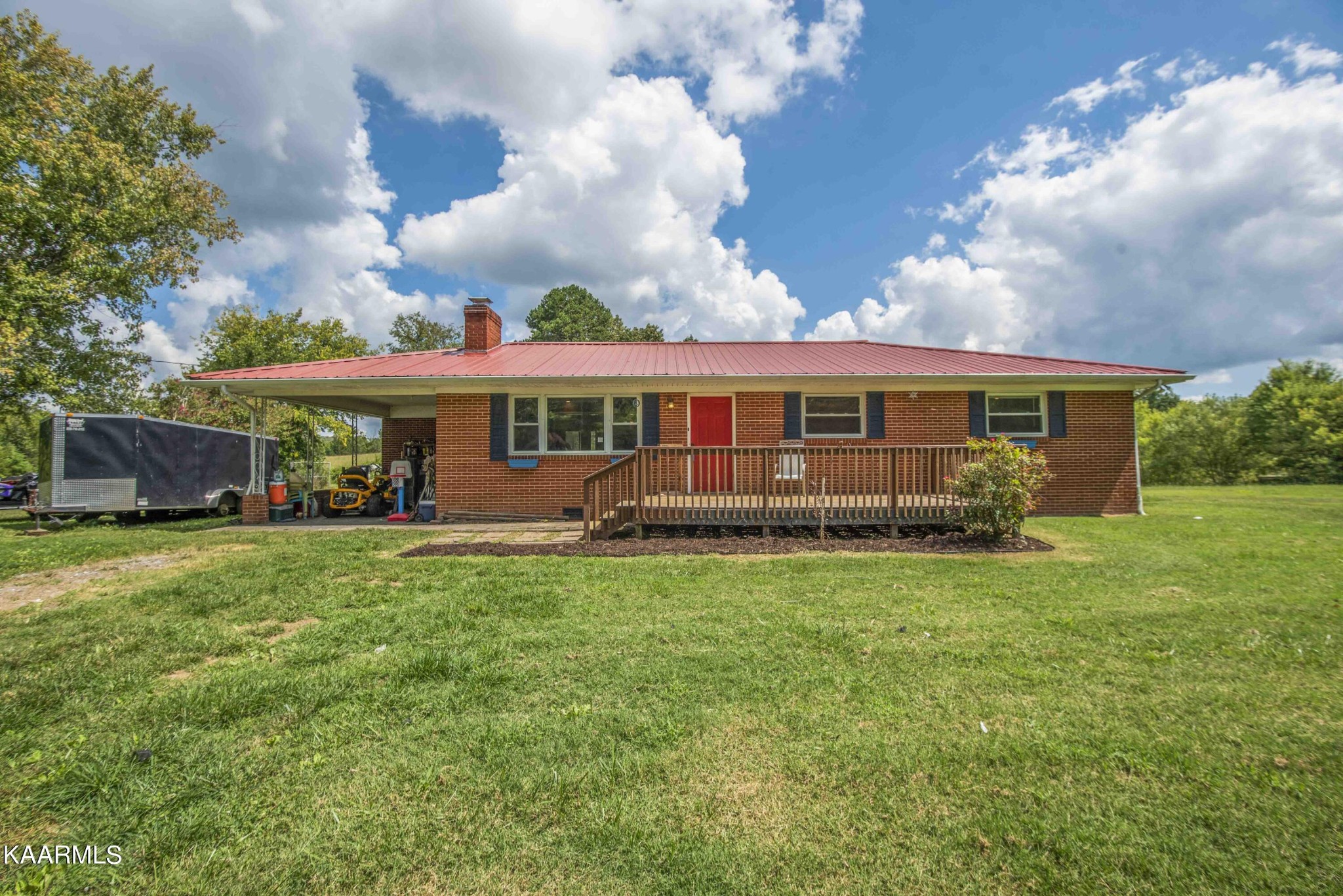 718 Ketner Road Dandridge, TN 37725 - Photo 2 of 41