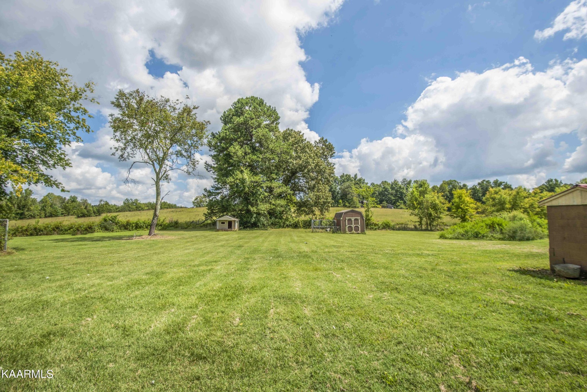 718 Ketner Road Dandridge, TN 37725 - Photo 32 of 41