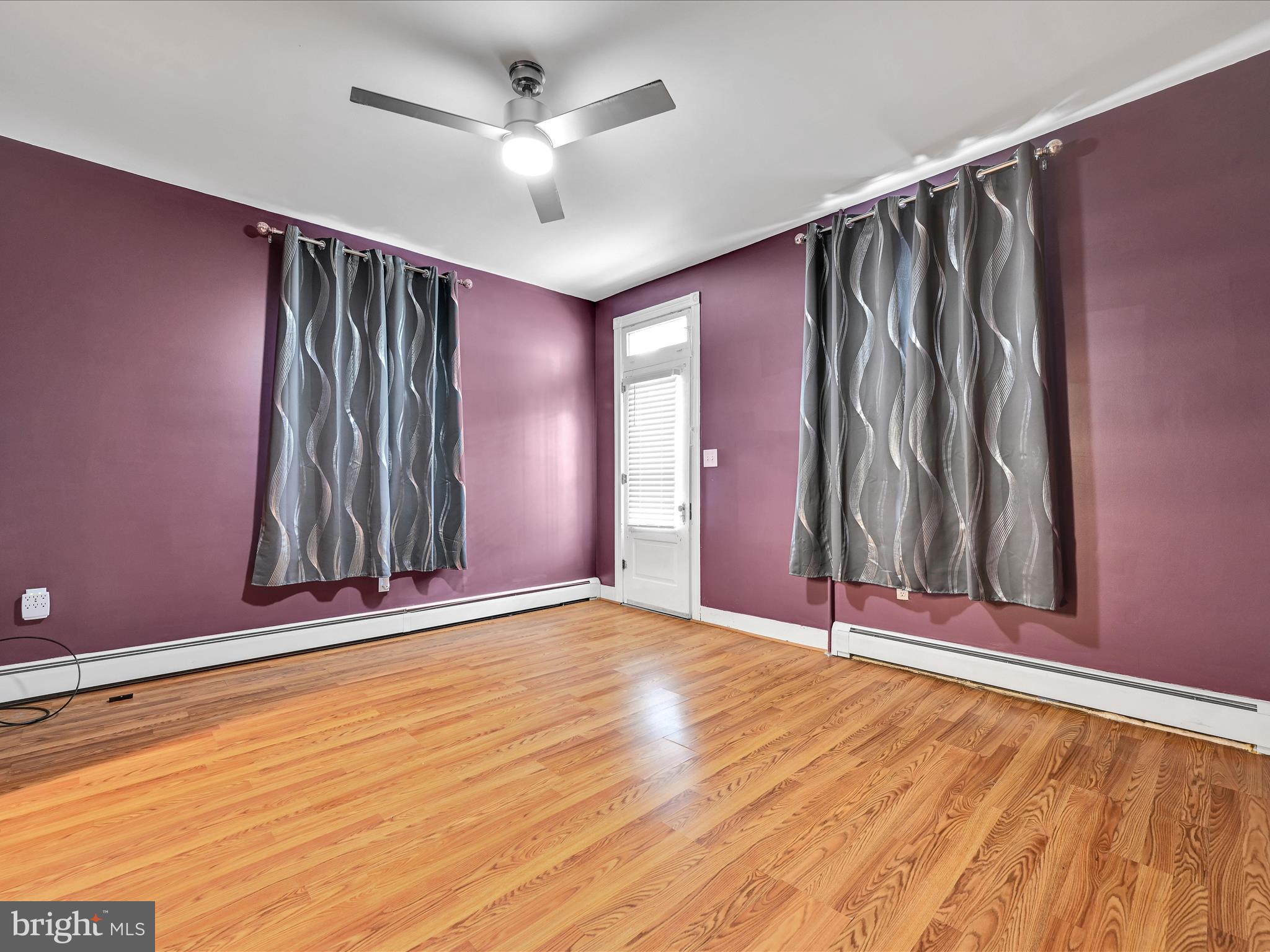 2017 East Good Spring Road Tremont, PA 17981 - Photo 4 of 39 Living Room