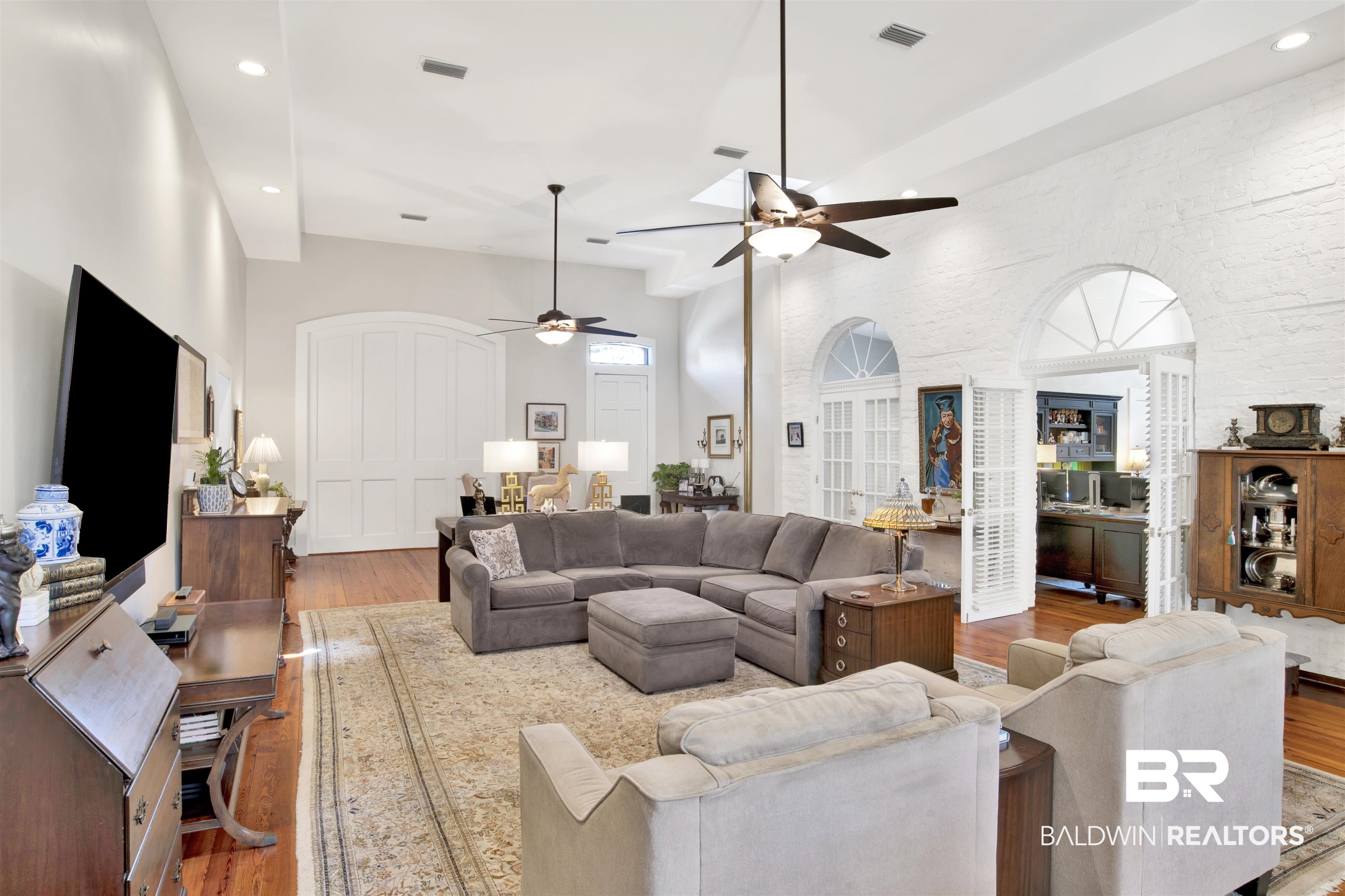 13 North Dearborn Street Mobile, AL 36602 - Photo 11 of 45