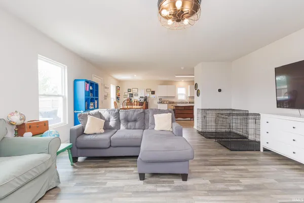 $320,000 | 3001 West Kings Cyn Drive, Muncie, IN 47303