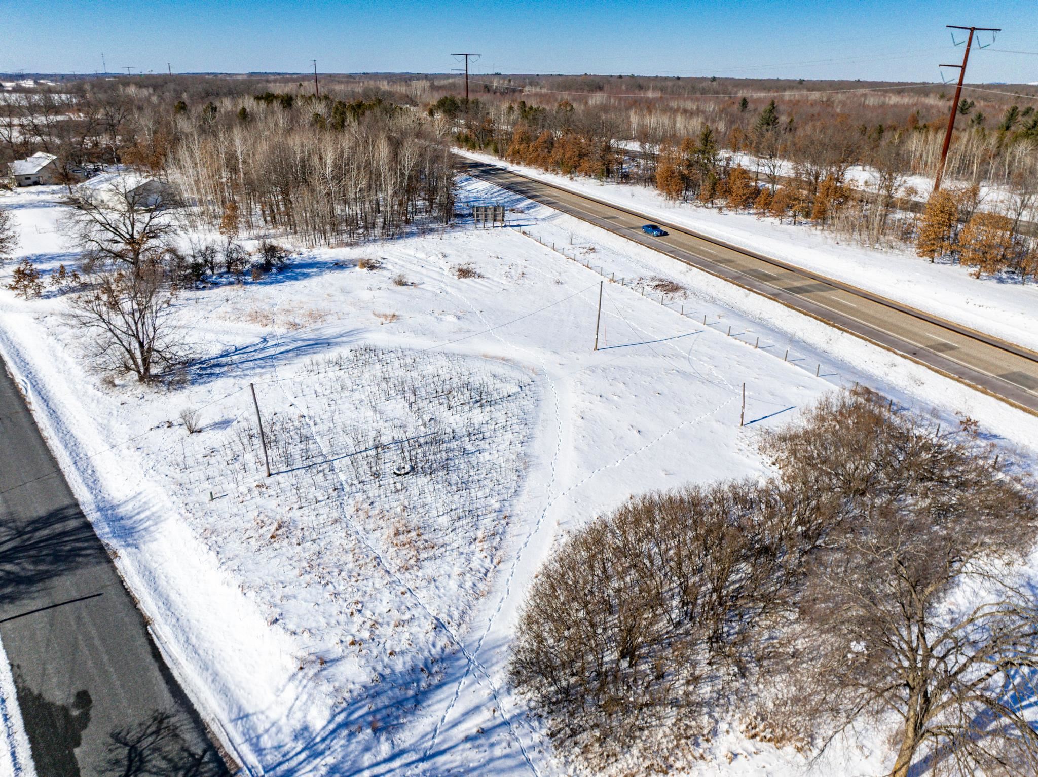 W7190 Welch Prairie Road New Lisbon, WI 53950 - Photo 2 of 21