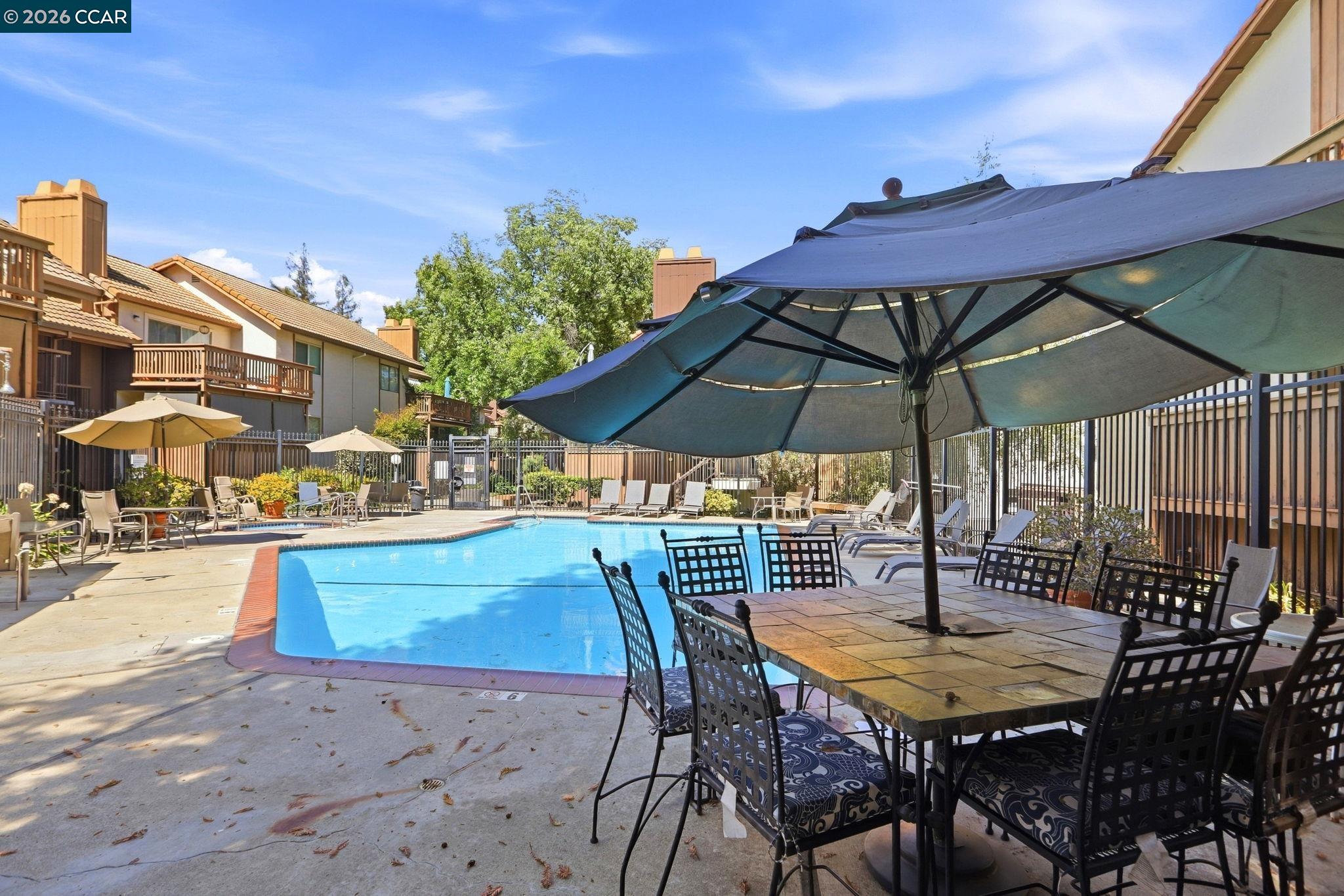 2055 Sierra Road, Unit 61 Concord, CA 94518 - Photo 22 of 26 Gallery Image 22
