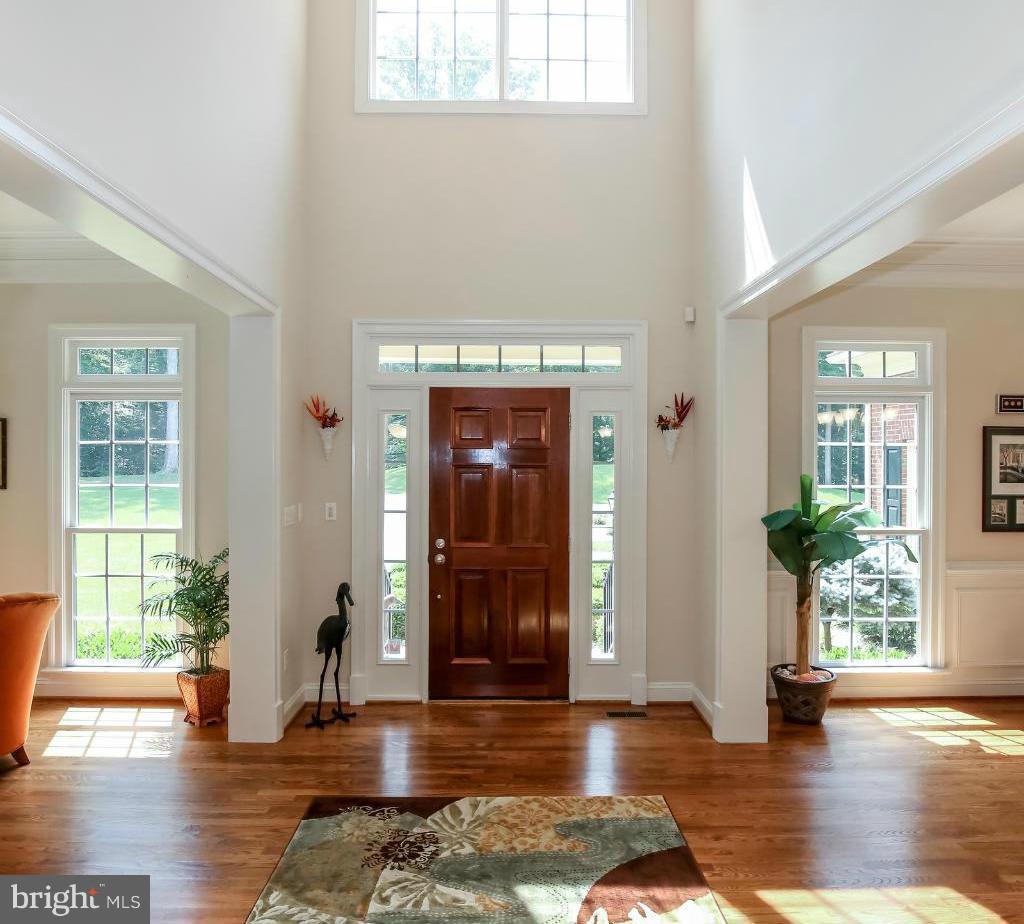 10300 Hampton Road Fairfax Station, VA 22039 - Photo 3 of 30 Interior (General)