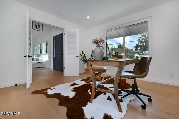 $1,630,000 | 136 Erten Street, Thousand Oaks, CA 91360