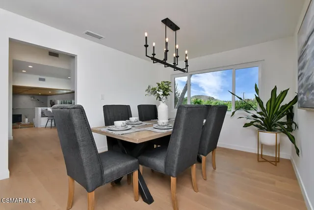 $1,680,000 | 136 Erten Street, Thousand Oaks, CA 91360