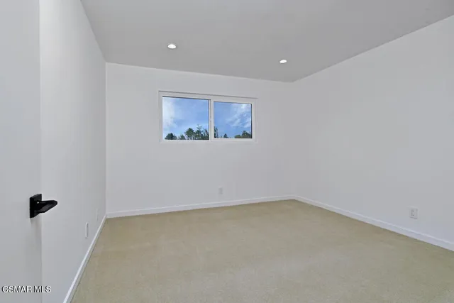 $1,680,000 | 136 Erten Street, Thousand Oaks, CA 91360