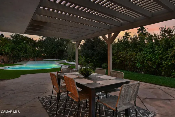 $1,630,000 | 136 Erten Street, Thousand Oaks, CA 91360