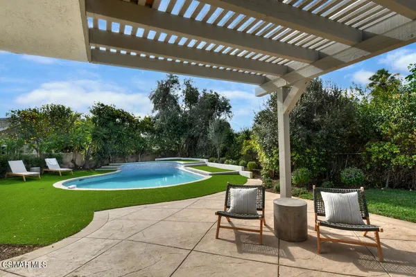 $1,630,000 | 136 Erten Street, Thousand Oaks, CA 91360