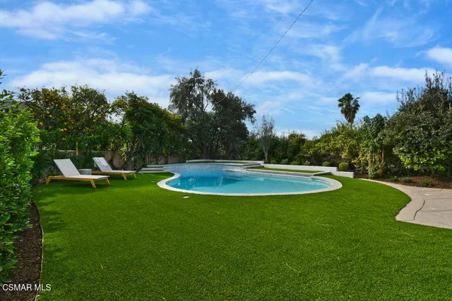 $1,680,000 | 136 Erten Street, Thousand Oaks, CA 91360