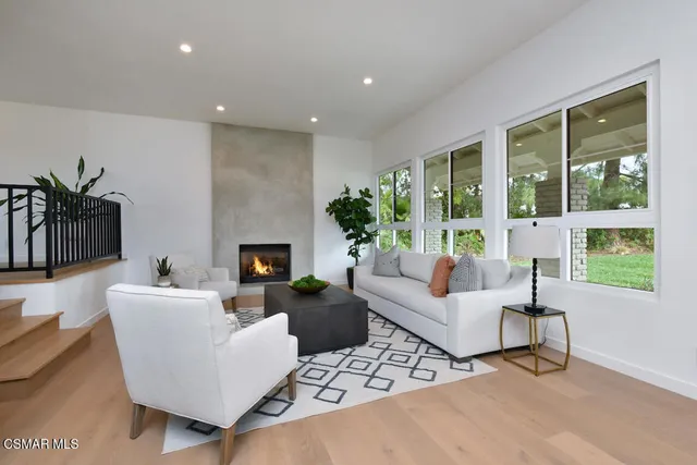 $1,680,000 | 136 Erten Street, Thousand Oaks, CA 91360