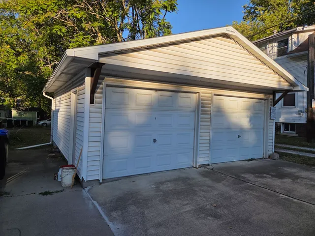 $140,000 | 712 East Monroe Street, Bloomington, IL 61701