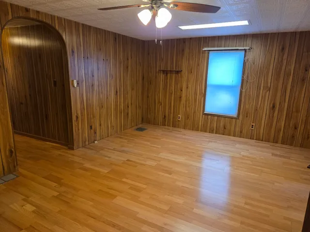 $140,000 | 712 East Monroe Street, Bloomington, IL 61701