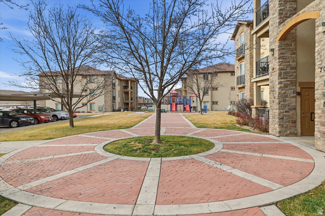 281 650 North, Unit B Centerville, UT 84014 - Photo 39 of 53