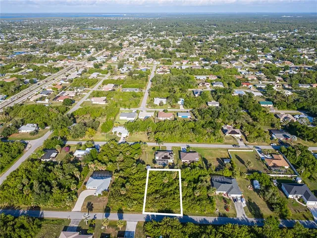 a plant that is in front of a building