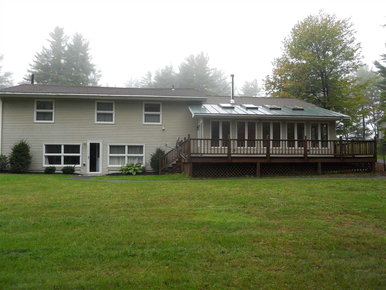 102 Pinecrest Road Rutland Town, VT 05701 - Photo 2 of 27