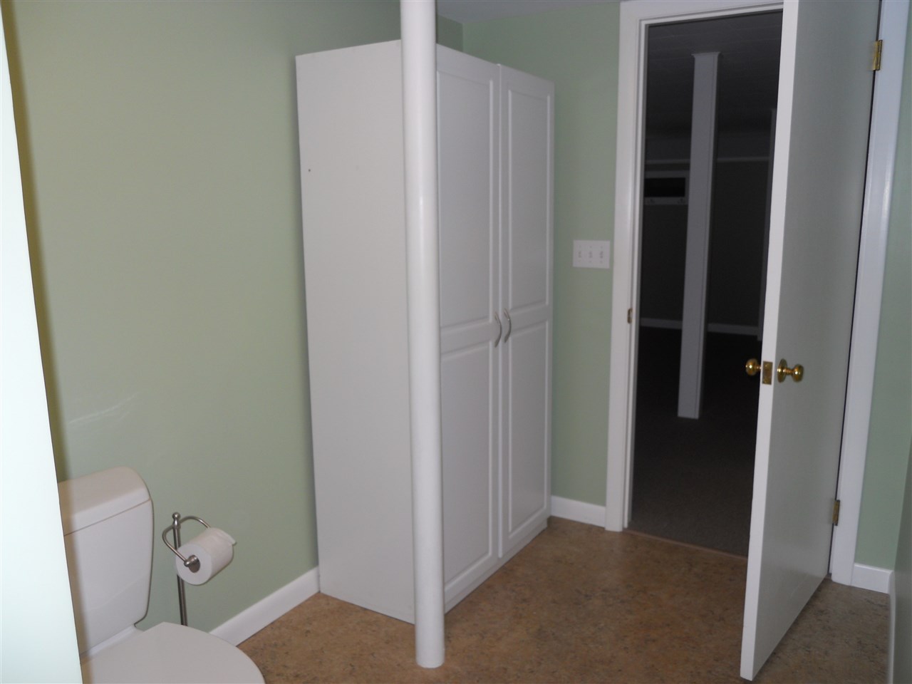 102 Pinecrest Road Rutland Town, VT 05701 - Photo 23 of 27