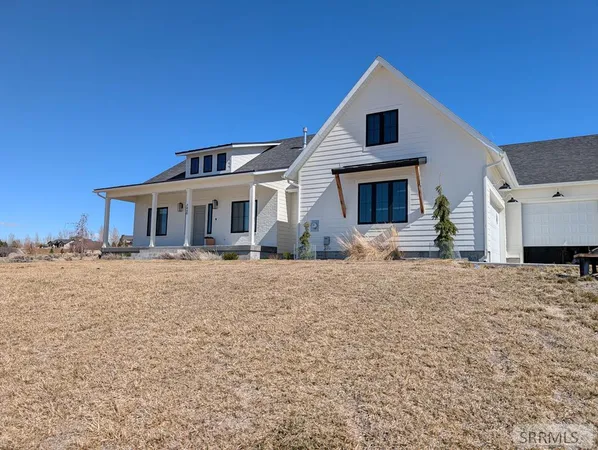 $839,000 | 5440 Rio Seco Drive, Ammon, ID 83406