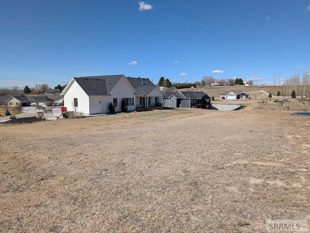 $839,000 | 5440 Rio Seco Drive, Ammon, ID 83406