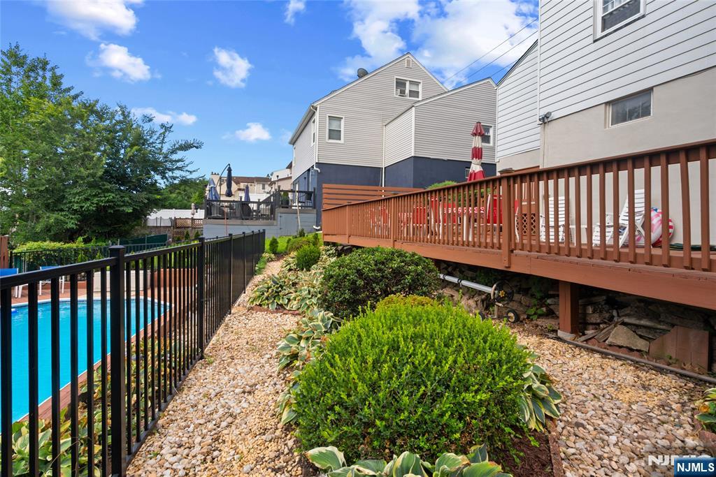 38 Hackensack Street Wood-Ridge, NJ 07075 - Photo 42 of 43 Gallery Image 42