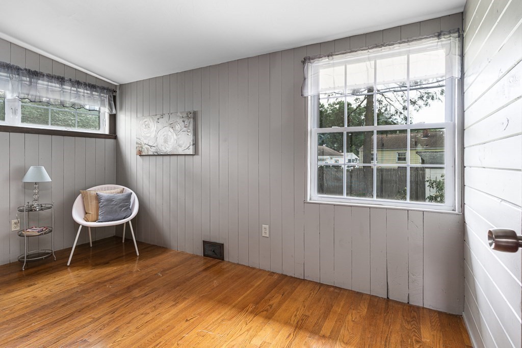 146 Brittany Road Springfield, MA 01151 - Photo 12 of 27