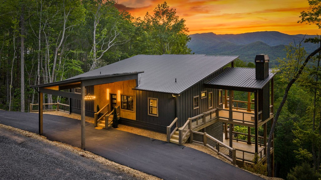 146-7 Figure Ridge Blue Ridge, GA 30513 - Photo 6 of 113 Gallery Image 6