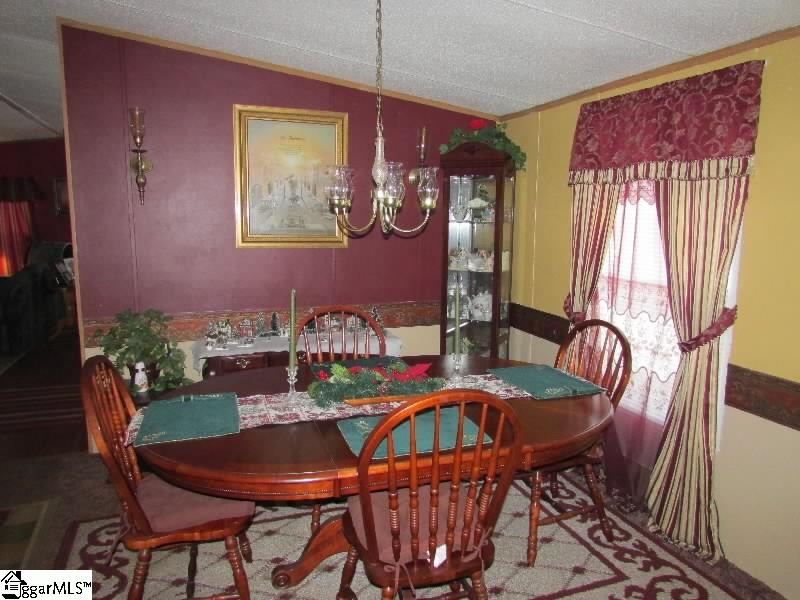 678 Woodberry Road Laurens, SC 29360 - Photo 2 of 5 Gallery Image 2