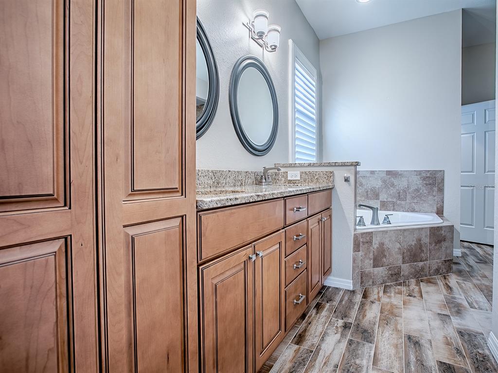 10921 Southeast 168TH Loop Summerfield, FL 34491 - Photo 36 of 62