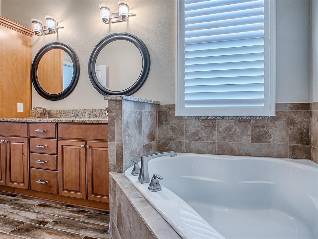 10921 Southeast 168TH Loop Summerfield, FL 34491 - Photo 37 of 62