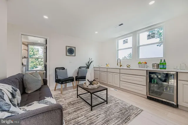 $649,999 | 6235 Bellona Avenue, Baltimore, MD 21212