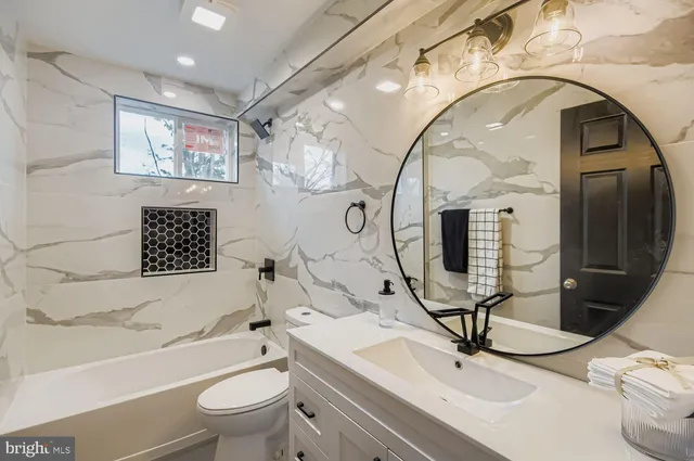 $649,999 | 6235 Bellona Avenue, Baltimore, MD 21212