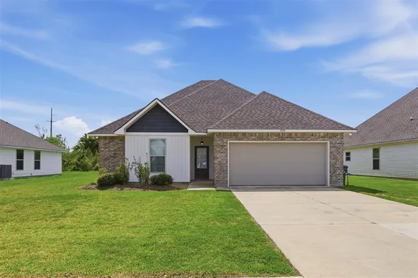 $239,900 | 1832 Park Place Drive, Lake Charles, LA 70607