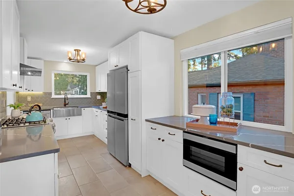 $1,175,000 | 12721 3rd Avenue Northwest, Seattle, WA 98177