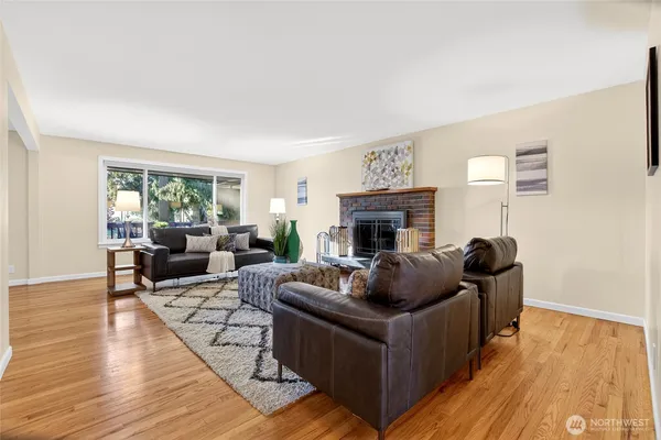 $1,175,000 | 12721 3rd Avenue Northwest, Seattle, WA 98177