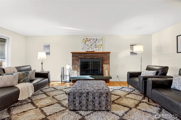 $1,175,000 | 12721 3rd Avenue Northwest, Seattle, WA 98177