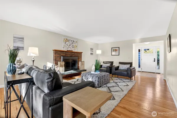 $1,175,000 | 12721 3rd Avenue Northwest, Seattle, WA 98177