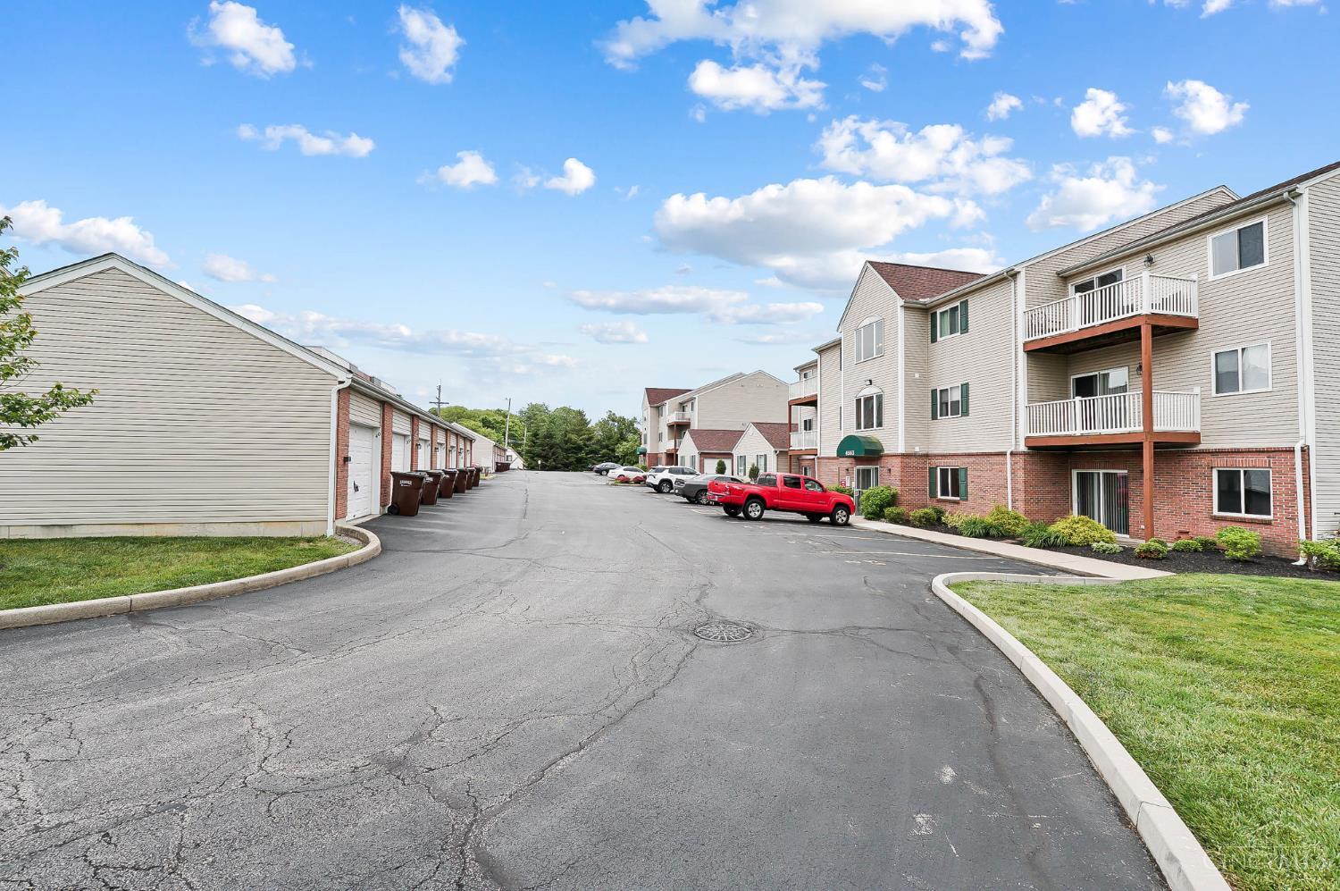 4563 Foley Road, Unit 2 Cincinnati, OH 45238 - Photo 2 of 21 Gallery Image 2