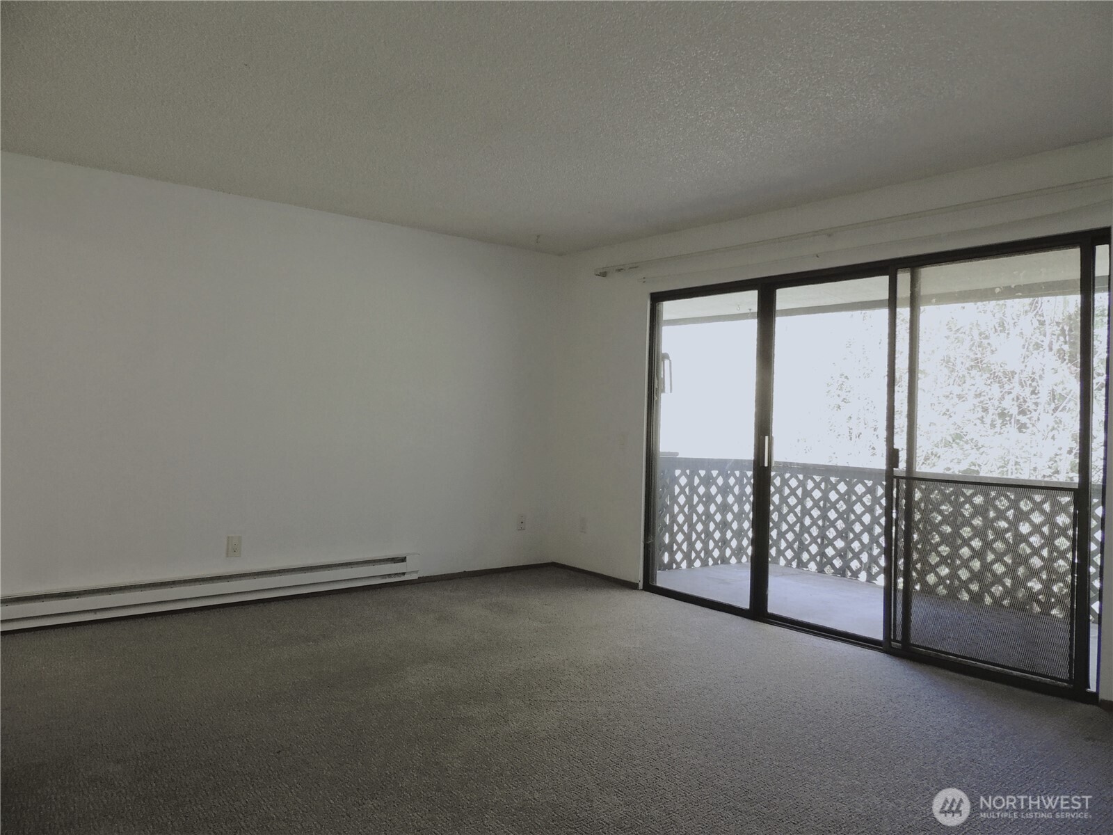 19409 56th Avenue West, Unit 306 Lynnwood, WA 98036 - Photo 3 of 21