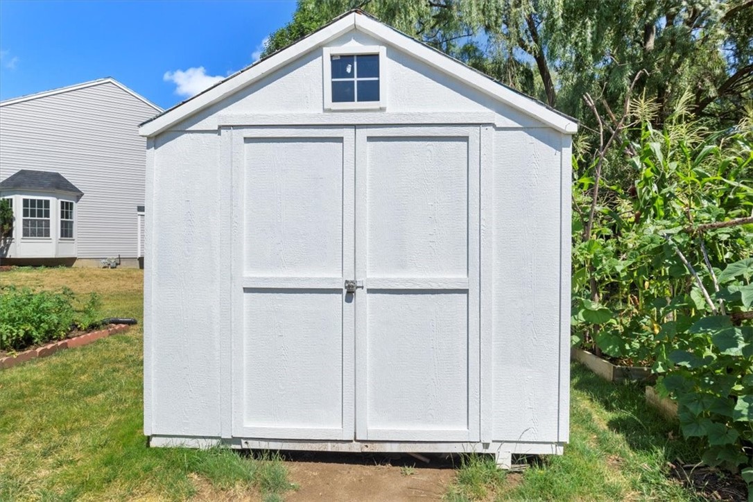 149 Hummingbird Way Henrietta, NY 14586 - Photo 33 of 36