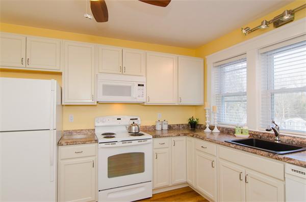 259 Marrett Road Lexington, MA 02421 - Photo 4 of 24