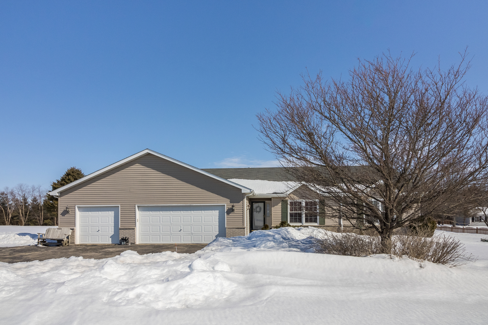 9606 Rimsnider Road Hinckley, IL 60520 - Photo 1 of 36