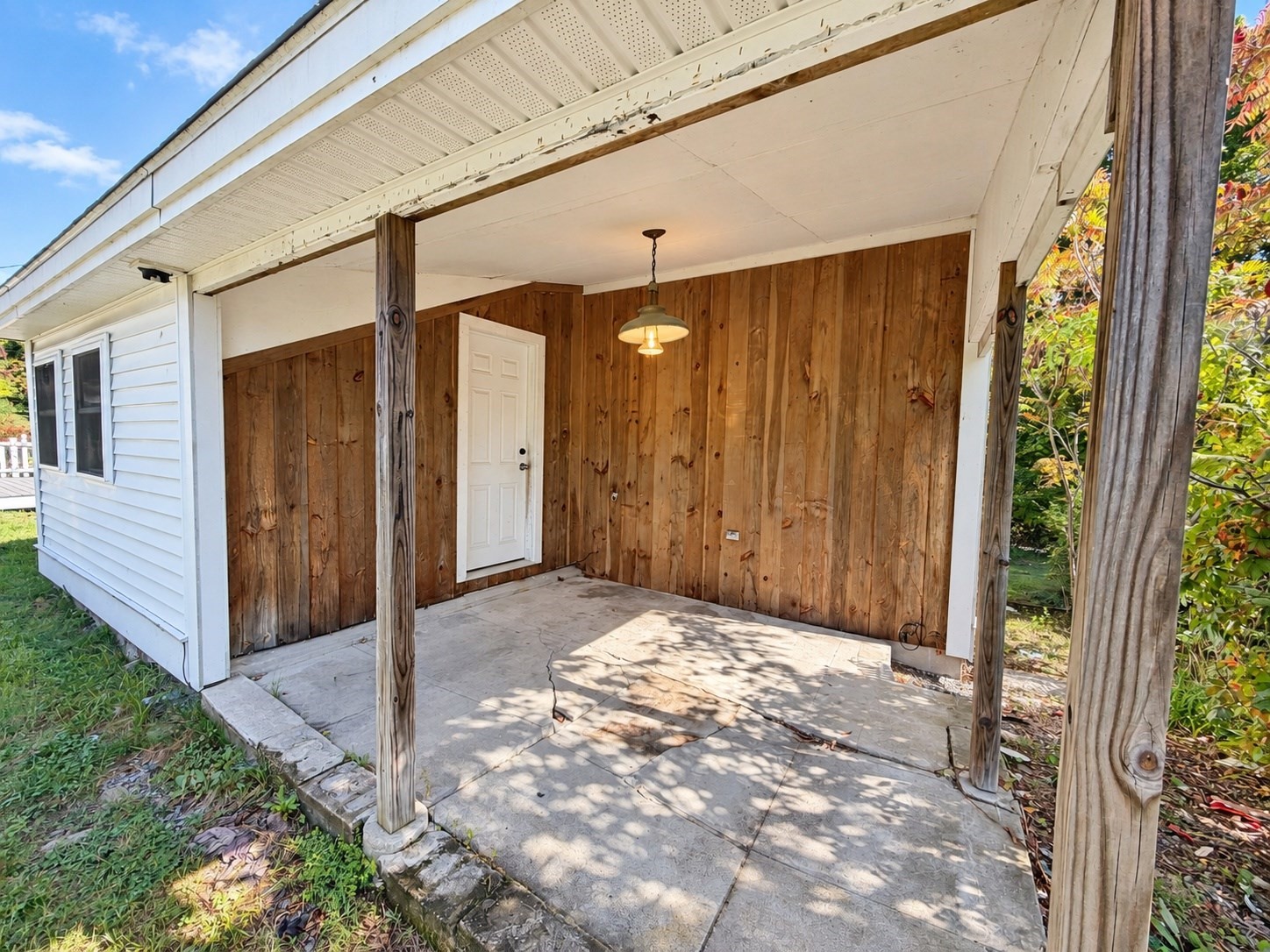 137 Damon Road Ashby, MA 01431 - Photo 2 of 17 Gallery Image 2