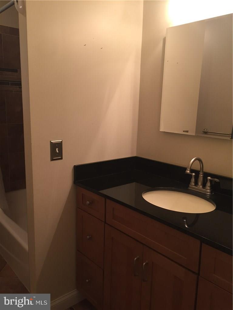 152 Commodore Road Manahawkin, NJ 08050 - Photo 11 of 19 Gallery Image 11