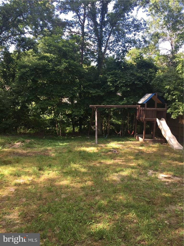 152 Commodore Road Manahawkin, NJ 08050 - Photo 15 of 19 Gallery Image 15